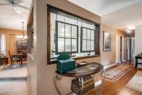 Surrey, BC V3R 7L7,9120 145a ST