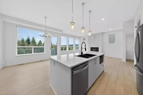 Maple Ridge, BC V4R 0G9,14111 230 ST