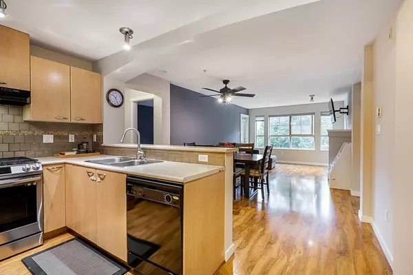 2958 Silver Springs BLVD #211, Coquitlam, BC V3E 3R9