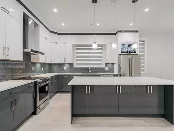 Maple Ridge, BC V1M 3R3,11022 240 ST