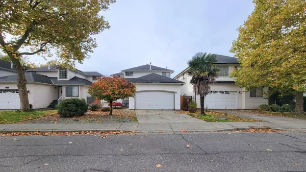 22260 Garratt DR, Richmond, BC V6V 2P6