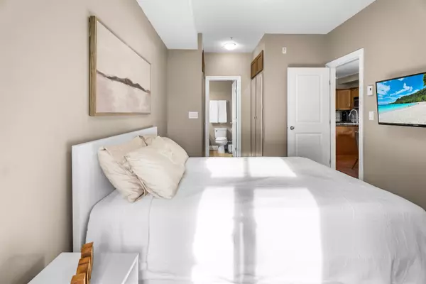 20286 53a AVE #104 Langley, BC V3A 0A8