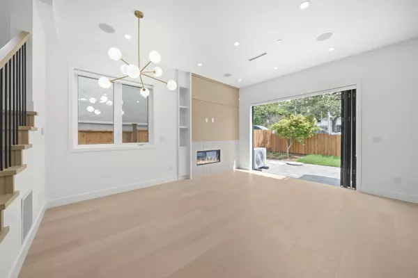 Vancouver, BC V5W 2Y3,6461 E Prince Edward ST #1