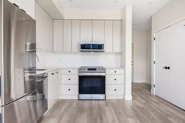 Chilliwack, BC V2R 6L8,45497 Campus DR #407