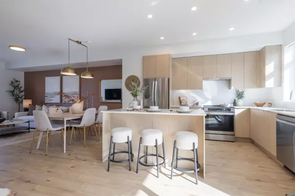 16325 21 AVE #3, Surrey, BC V3Z 1K6