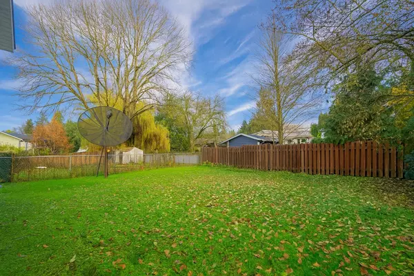 Langley, BC V3A 1L5,4820 200 ST