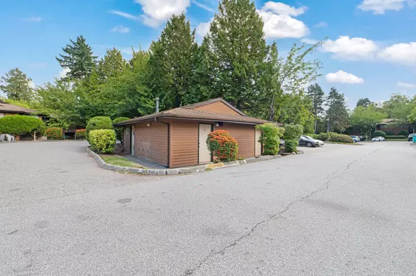 Surrey, BC V3R 7R9,10620 150 ST #310