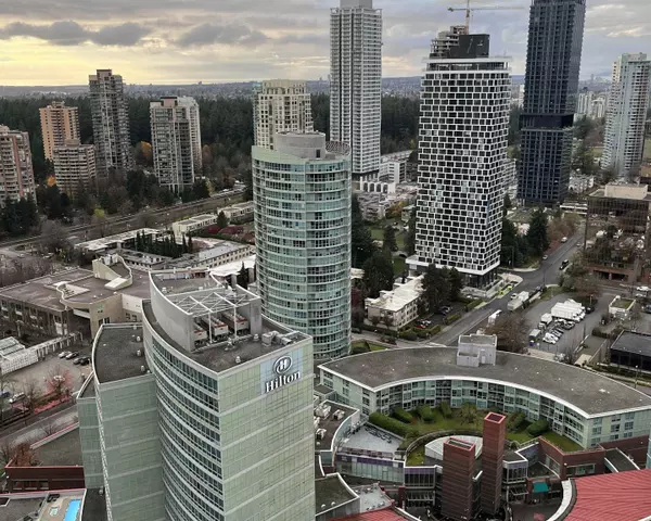 6000 Mckay AVE #3003 Burnaby, BC V5H 0K2