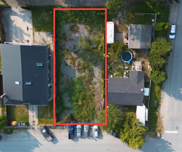 38083 Fourth AVE, Squamish, BC V8B 0A4