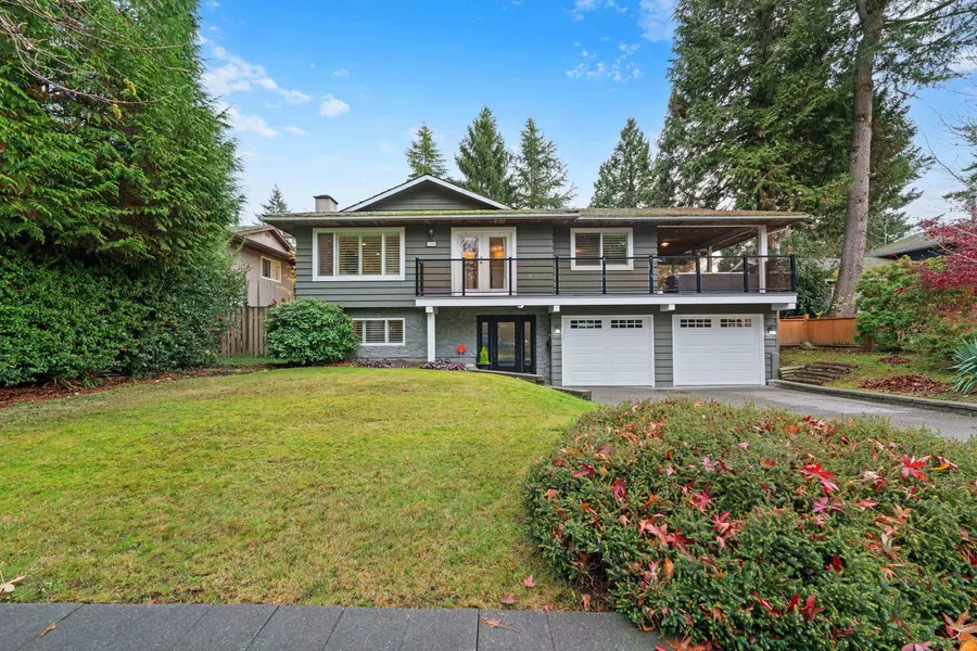 12682 26 AVE, Surrey, BC V4A 5R7