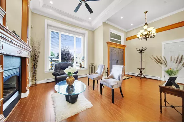 Surrey, BC V3S 0Y8,14850 69 AVE