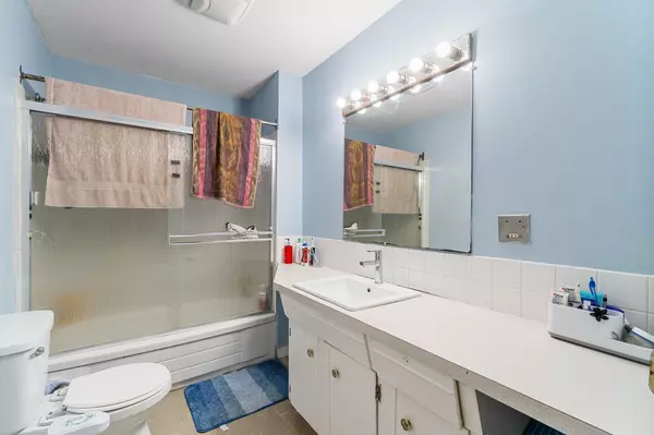 32310 Mouat DR #12 Abbotsford, BC V2T 4J1