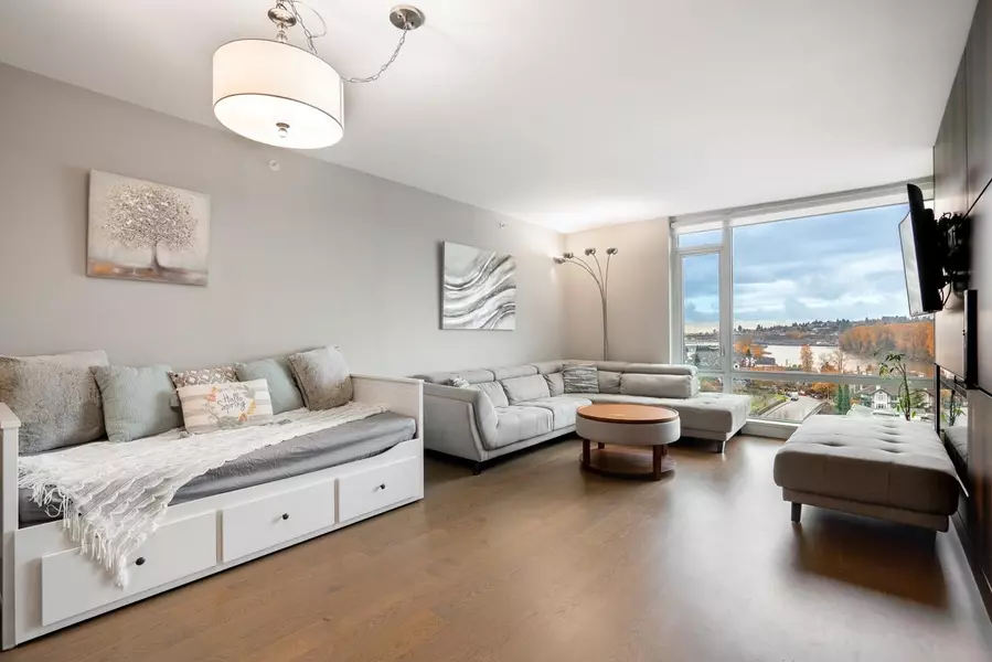 210 Salter ST #1302, New Westminster, BC V3M 0J9