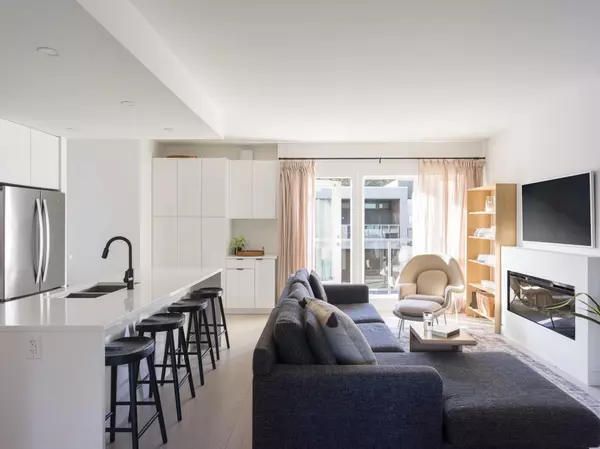 North Vancouver, BC V7G 0A7,3595 Salal DR #35