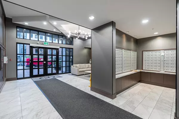 Surrey, BC V3Z 0N7,15168 33 AVE #326