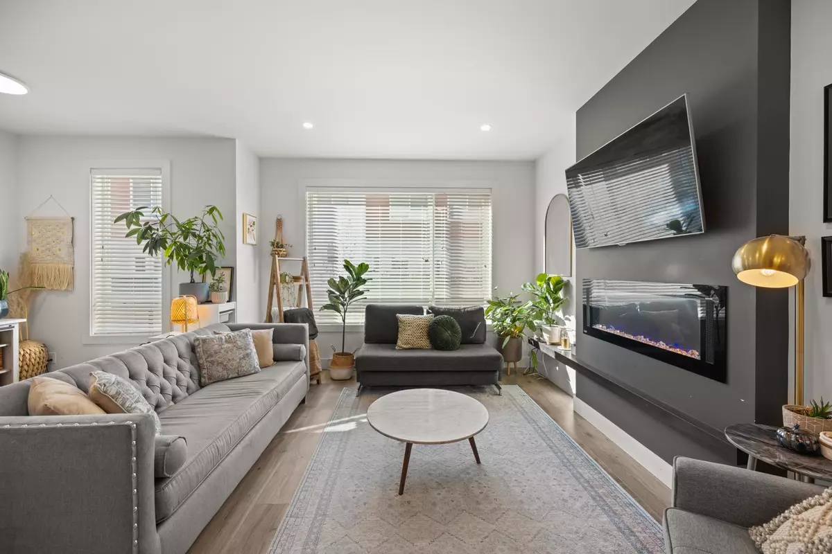 Abbotsford, BC V4X 1M3,27640 Lantern AVE #10