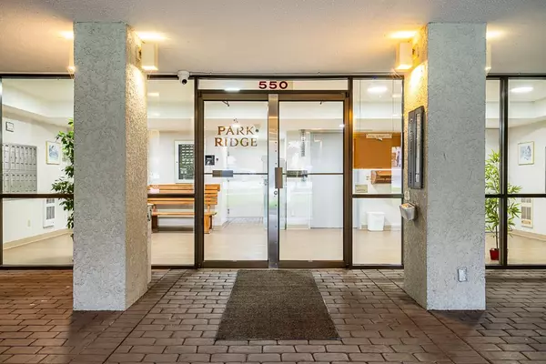 New Westminster, BC V3M 3R9,550 Eighth ST #201