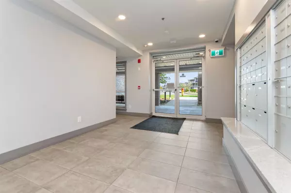 Chilliwack, BC V2P 0J8,45562 Airport RD #504