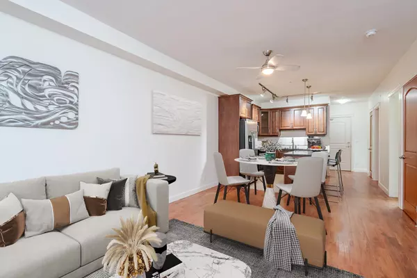 Langley, BC V2Y 0K5,8328 207a ST #157