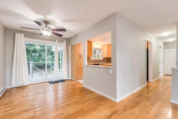 20995 118 AVE Maple Ridge, BC V2W 0C7