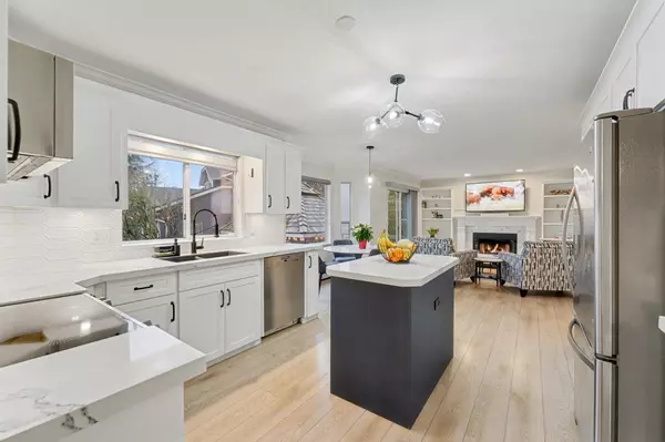 North Vancouver, BC V7N 4K3,2890 Tempe Knoll DR