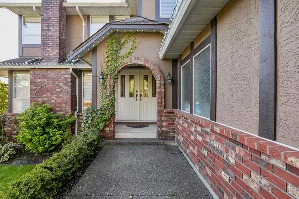 North Vancouver, BC V7N 4K3,2890 Tempe Knoll DR