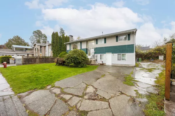 Richmond, BC V7C 4A9,6140 Otter PL