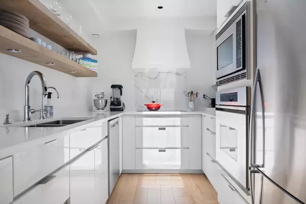 West Vancouver, BC V7S 2X7,2238 Folkestone WAY #41