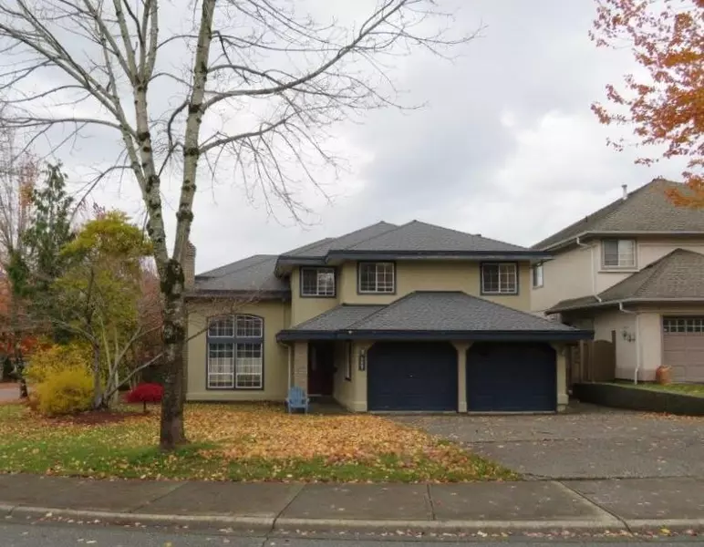 21547 46 AVE, Langley, BC V3A 9G2