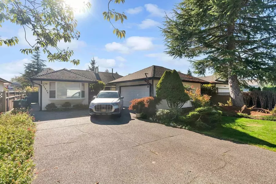 14098 20 AVE, Surrey, BC V4A 8P8