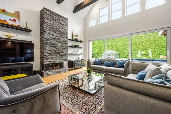 1857 Agassiz AVE Agassiz, BC V0M 1A3