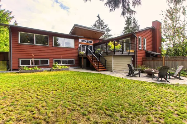 Squamish, BC V0N 1T0,40211 Kintyre DR