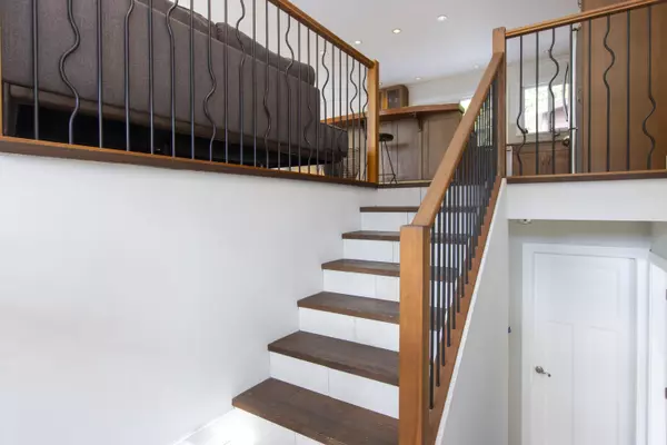 Squamish, BC V0N 1T0,40211 Kintyre DR