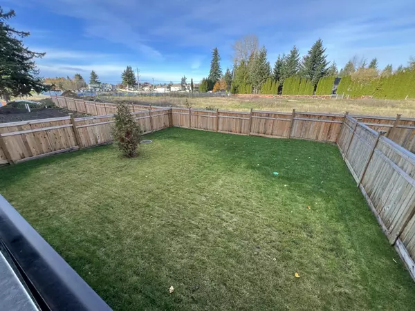 27745 Track PL Abbotsford, BC V4X 0C7