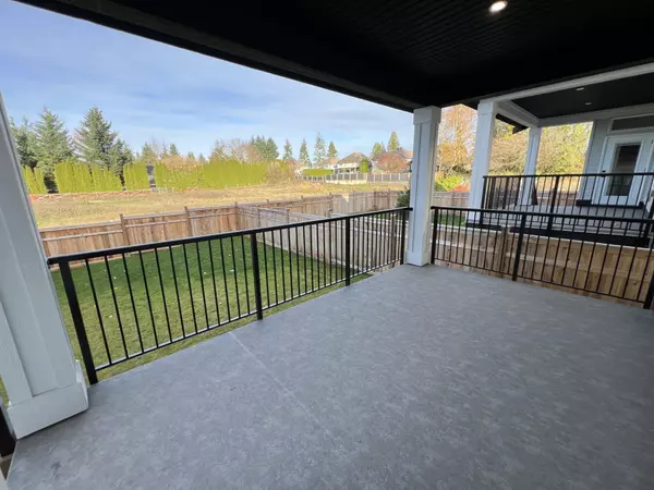 27745 Track PL Abbotsford, BC V4X 0C7