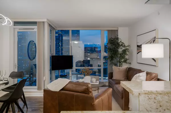 550 Pacific ST #1705 Vancouver, BC V6Z 3G2