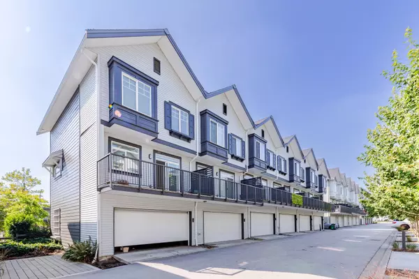 Surrey, BC V3R 0G9,15489 99a AVE #36