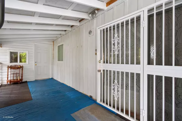 Coquitlam, BC V3K 2X8,4200 Dewdney Trunk RD #52