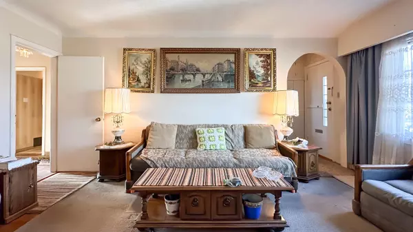 Vancouver, BC V5S 1T8,3140 E 52nd AVE