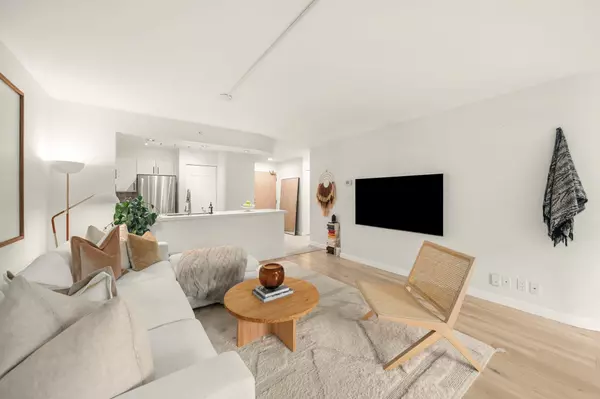 Vancouver, BC V6H 1C1,1438 W 7th AVE #302