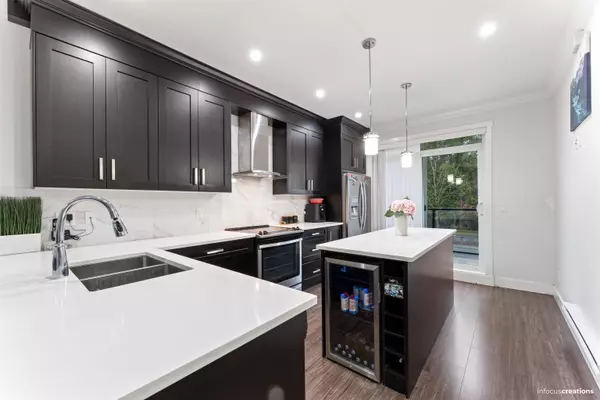 Surrey, BC V3W 1L6,13898 64 AVE #195