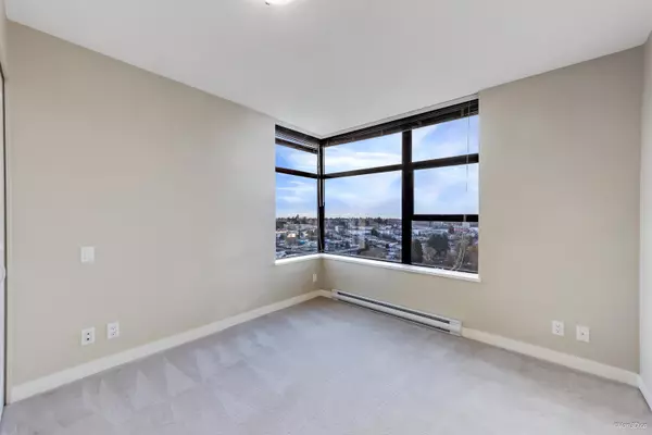 Vancouver, BC V5R 6H7,5380 Oben ST #18xx