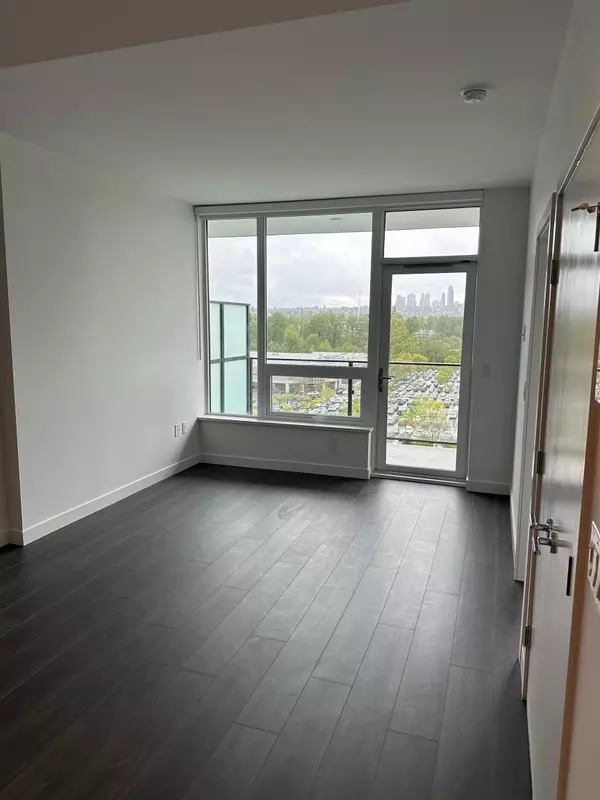 Burnaby, BC V5C 0N6,2425 Alpha AVE #705