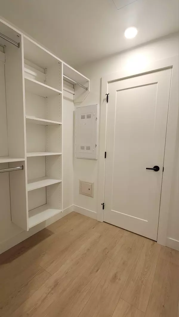 Langley, BC V2Y 1S1,19985 76 AVE #314