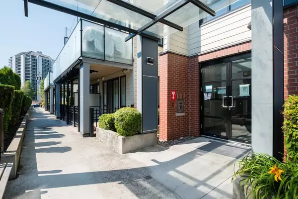 Burnaby, BC V5H 2W8,6533 Mckay AVE #112