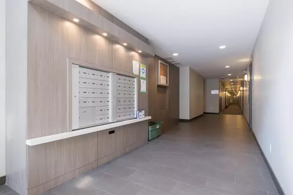 Burnaby, BC V5H 2W8,6533 Mckay AVE #112