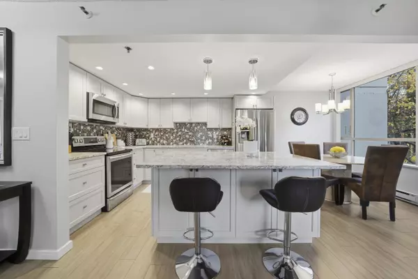 1189 Eastwood ST #210 Coquitlam, BC V3B 7N5