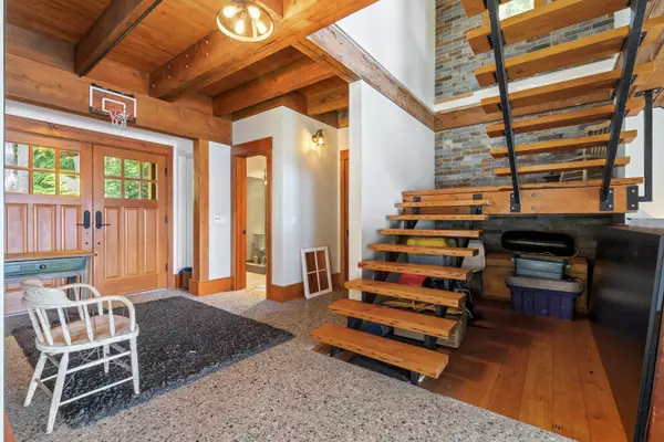 Keats Island, BC V0N 1G2,329 Esplanade RD