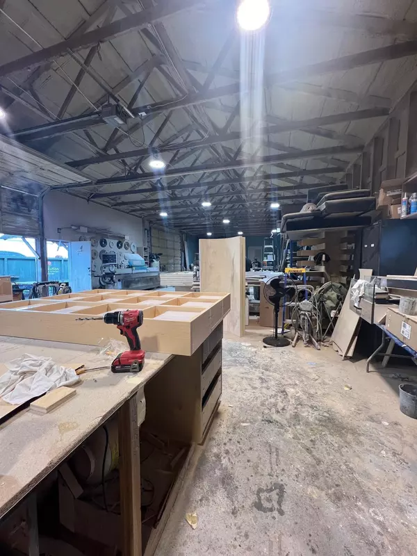 Surrey, BC V3S 0L5,3890 176 ST