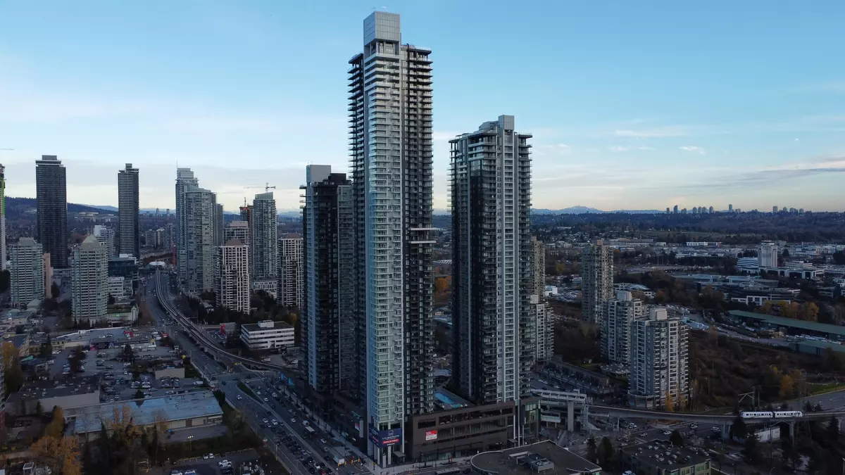 Burnaby, BC V5C 6A7,2186 Gilmore AVE #1204